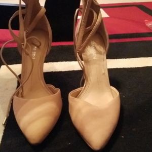 Nude Gianni Bini ankle tie